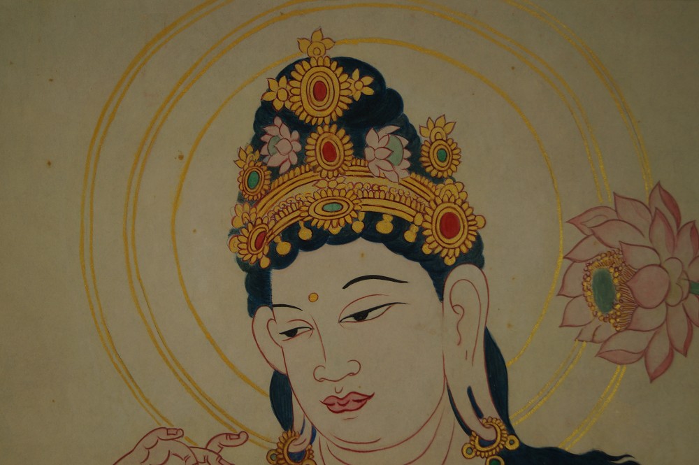 Kannon Bodhisattva Head and Crown Close-Up