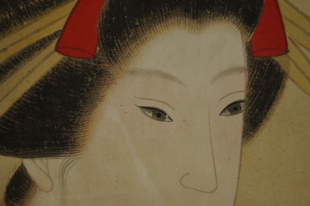 Beauty in kimono hanging scroll face close-up