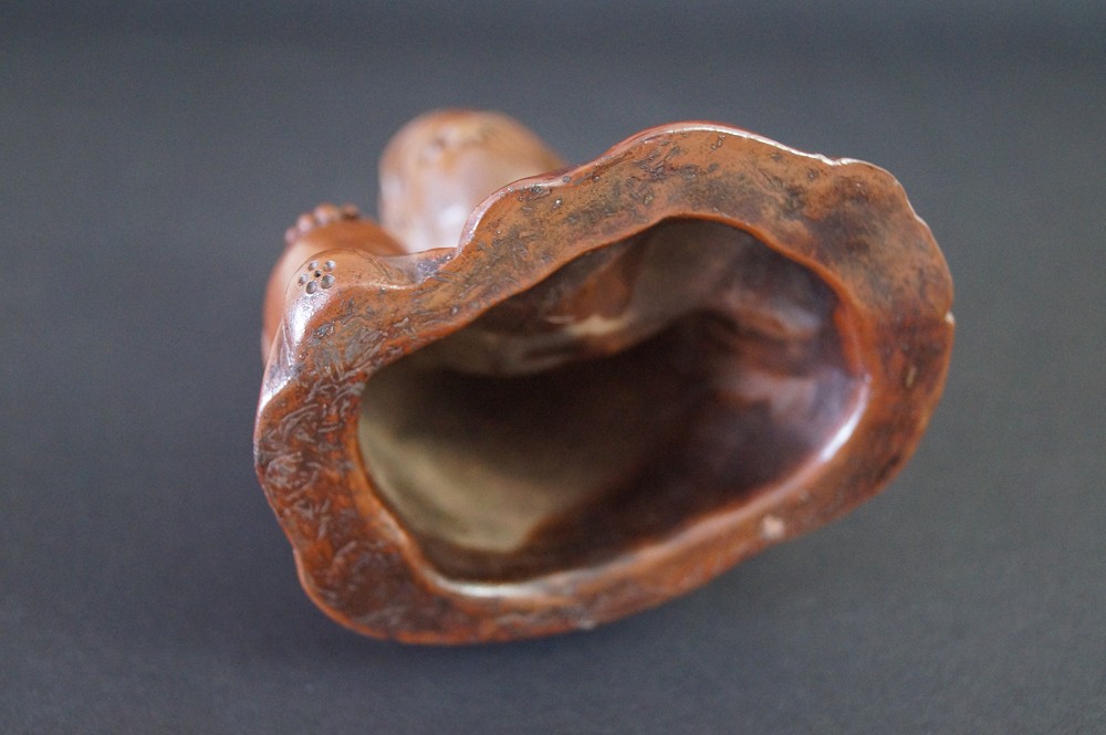 Bodhidharma Figur Boden Nahaufnahme
