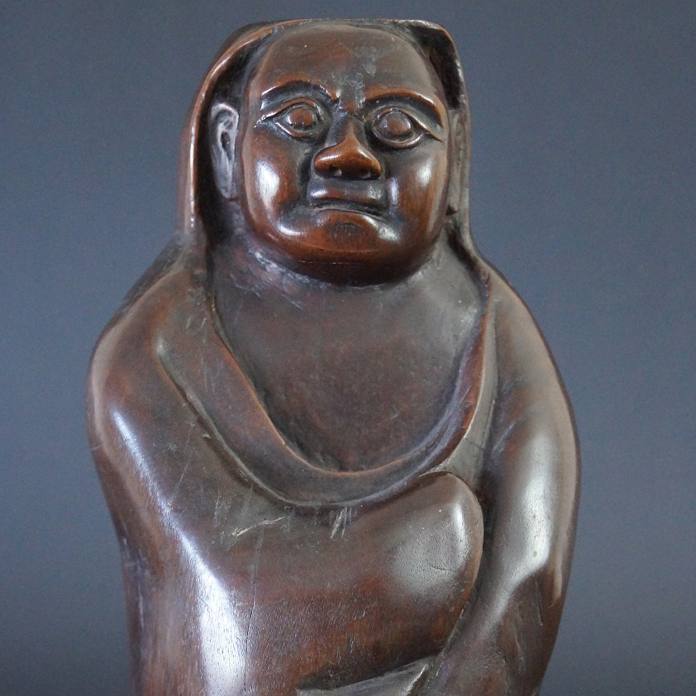 Japanische Bodhidharma (Daruma) Figur aus Hartholz