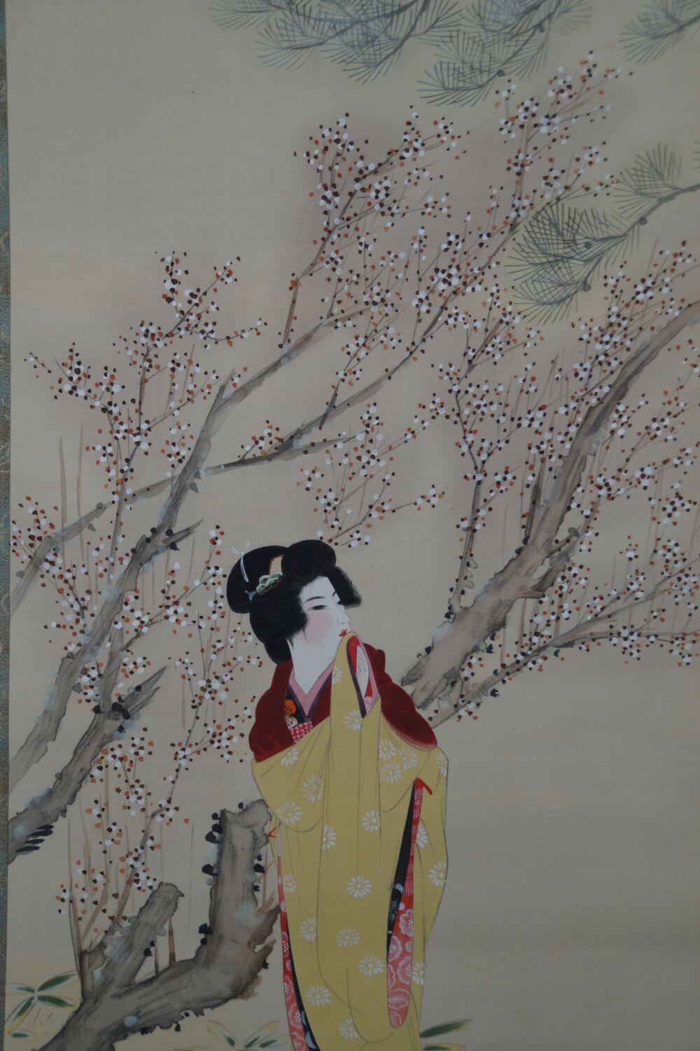 Additional view of the full motif of the kakemono Lady in Kimono Under Blossoming Plum Tree, without mounting