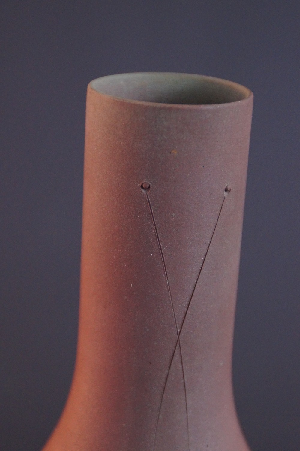 Kyo Vase by Masayuki Imai Neck Close-Up 1