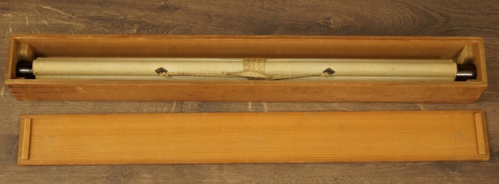 Flowers and Autumn Foliage Kakemono in Storage Box