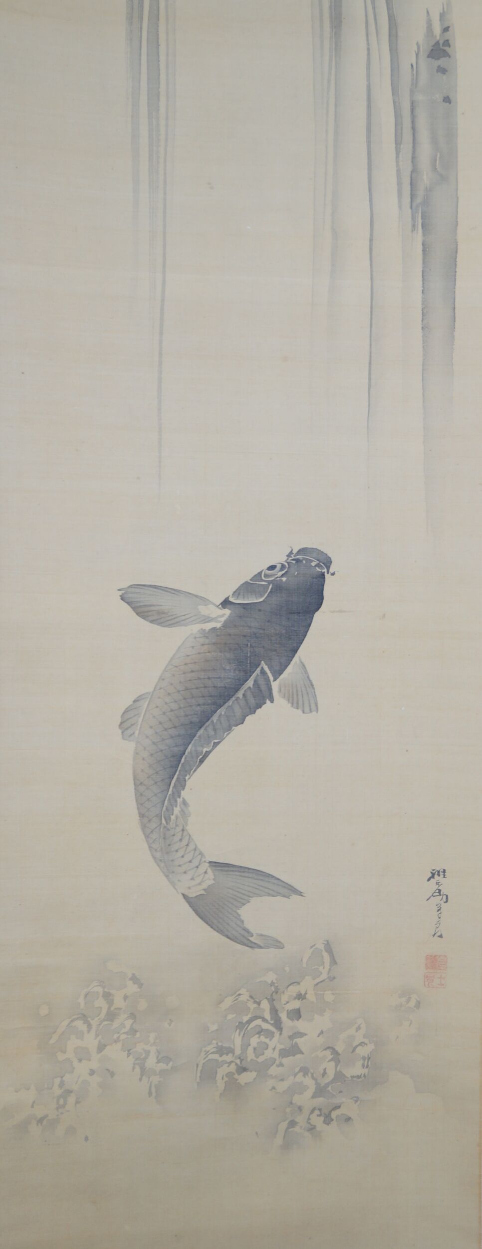 Additional view of the full motif with koi below the waterfall in the Kakemono Koi at a Waterfall, without mounting