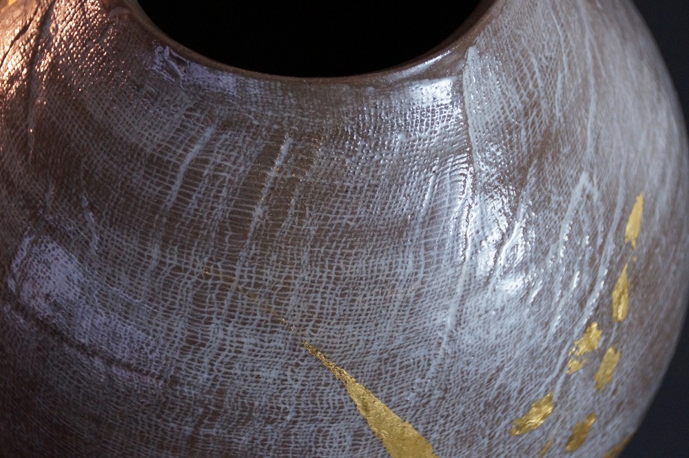 Kyo Vase by Mazafumi Fujihara Neck View Close-Up