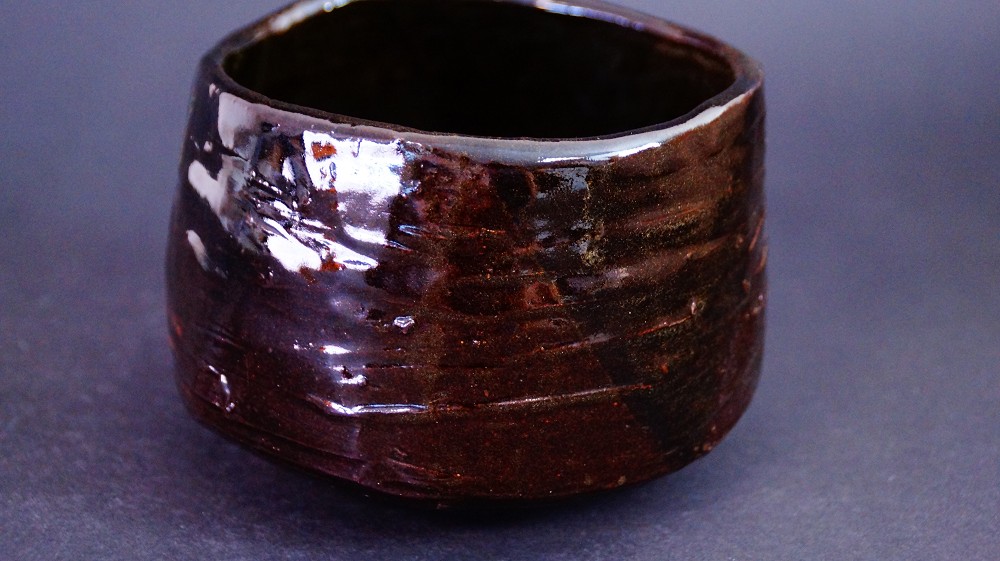 Chawan Made of Kyoto Ware Nyoi Side View 2