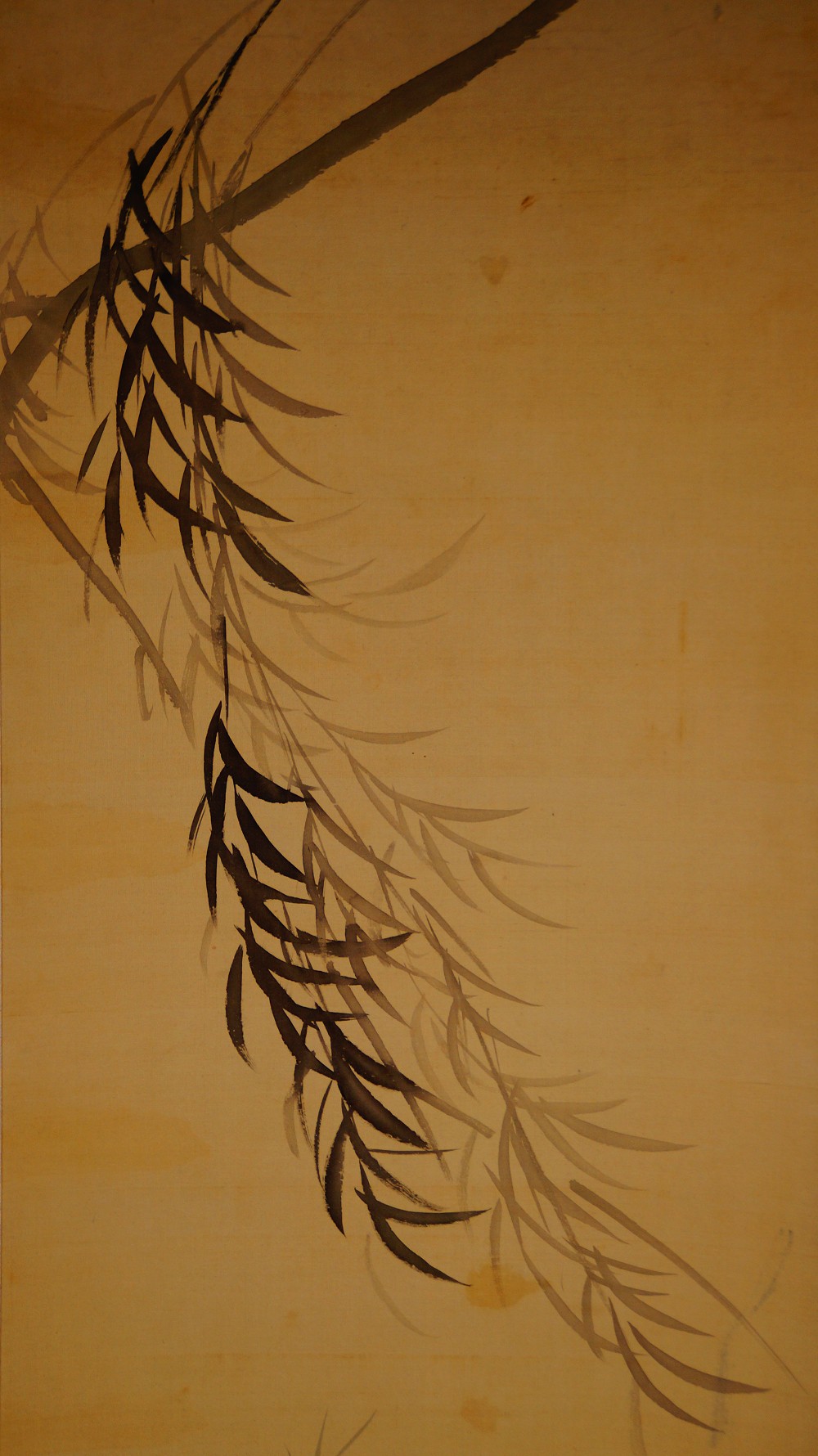 Play of the Crayfish Kakemono by Ekito Willow Motif Close-Up