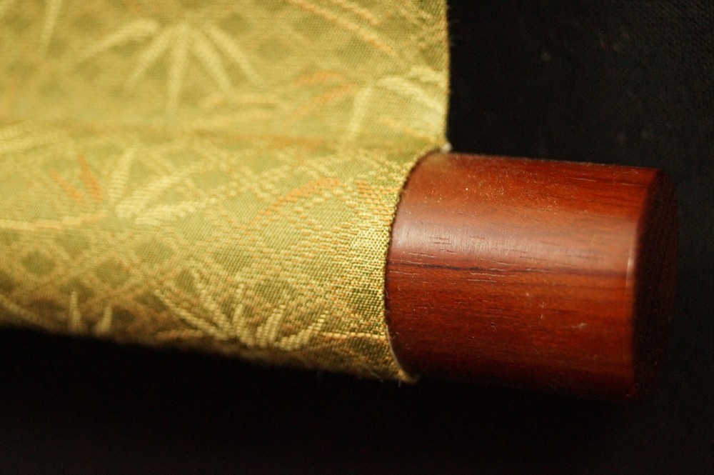 Wooden Roller Axis Scroll Detail 1