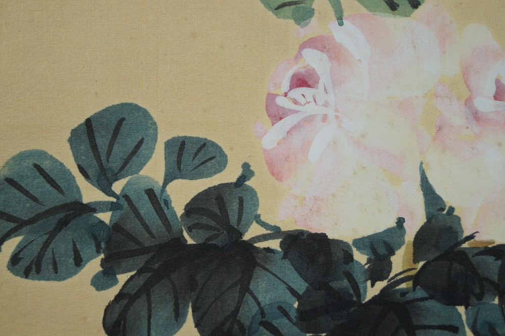 Birds and Flowers Hanging Scroll Rose Motif Close-Up 2