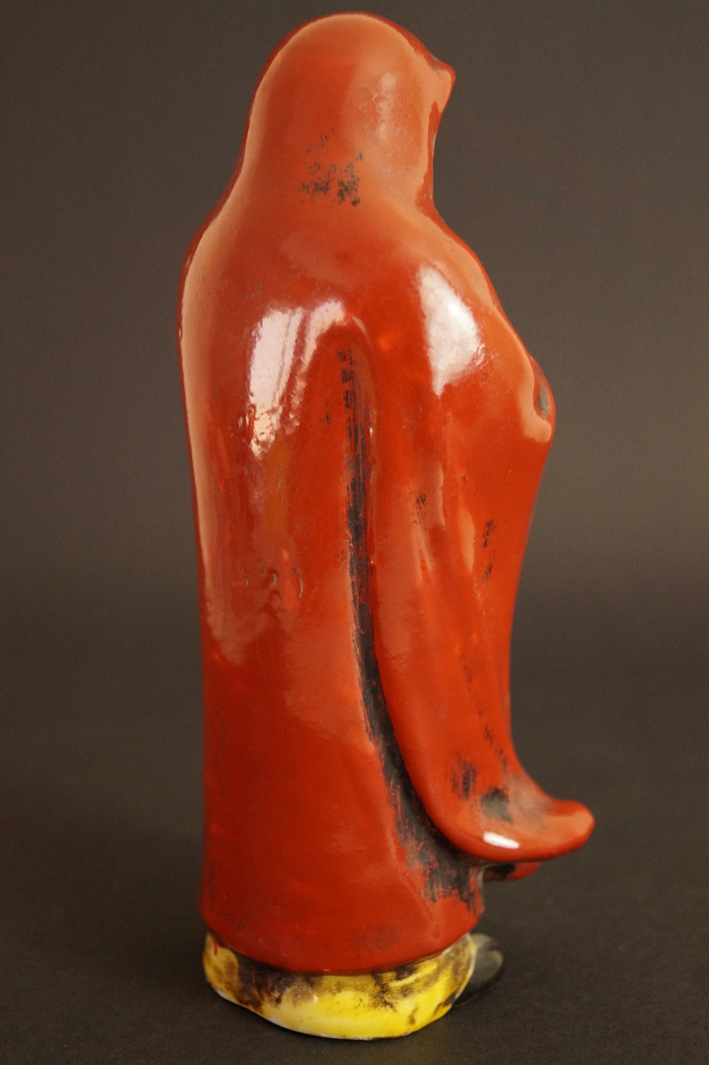 Bodhidharma Daruma Kutani ware figure back view 2