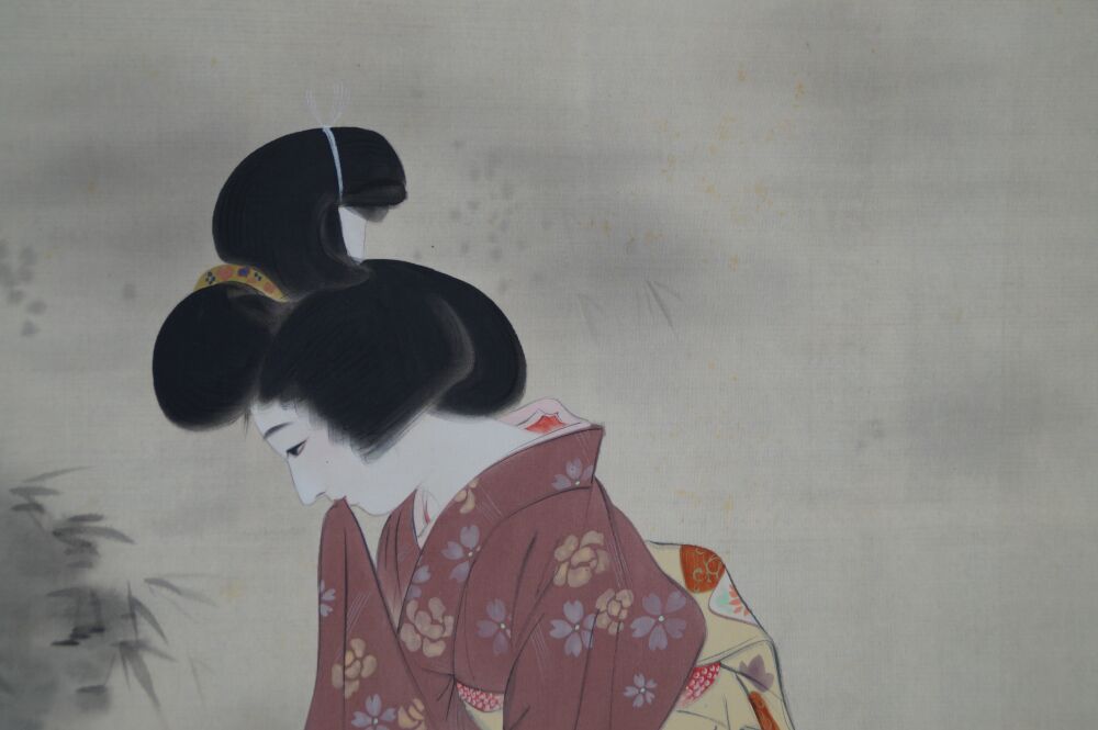 Full motif of the lady in the floral kimono seen from behind with bamboo in the hanging scroll Lady in Kimono by the Garden Pond, without mounting