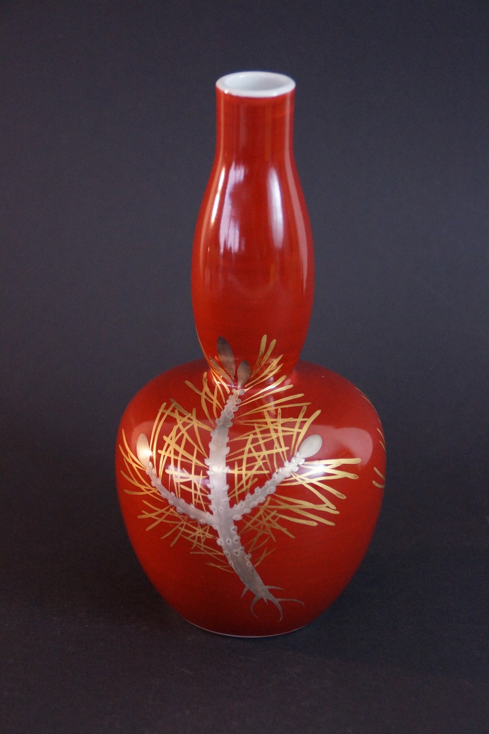 Kyo Vase Front View