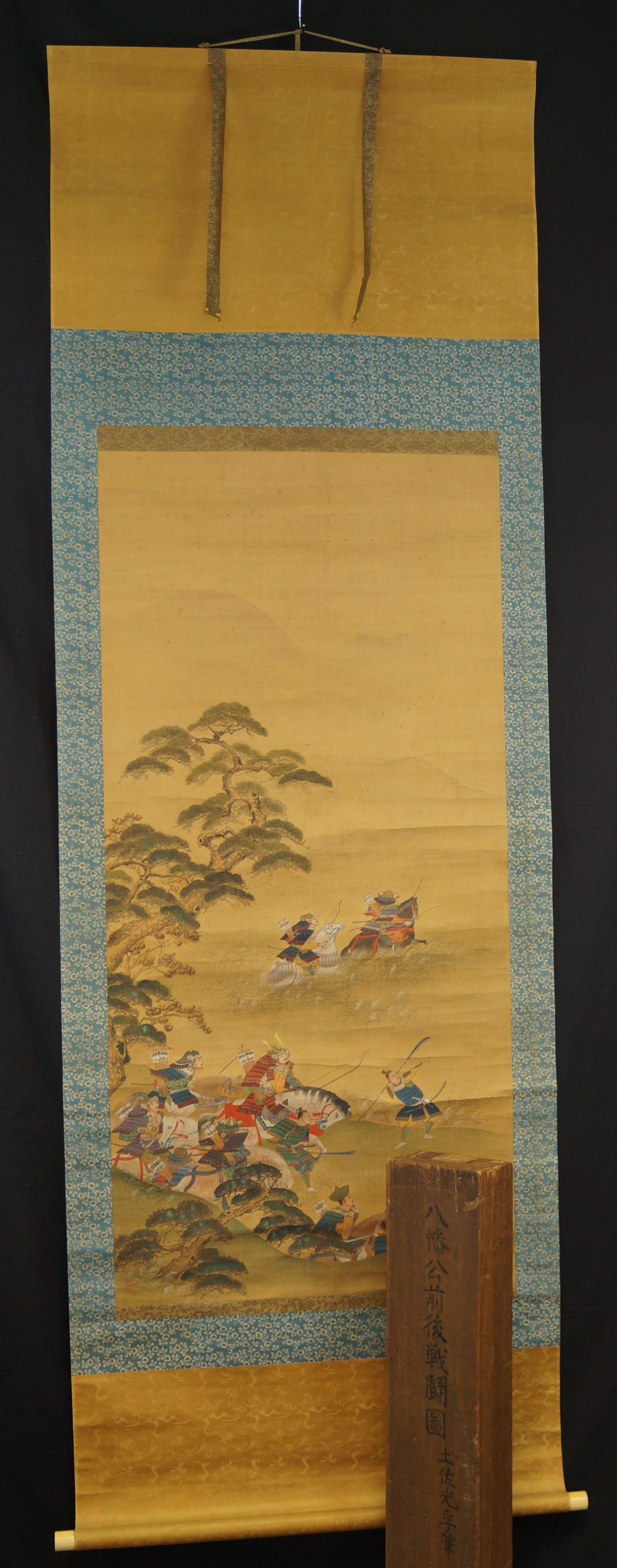 Samurai Warrior by Tosa Mitsuzane Hanging Scroll 2 Full Motif Without Mounting