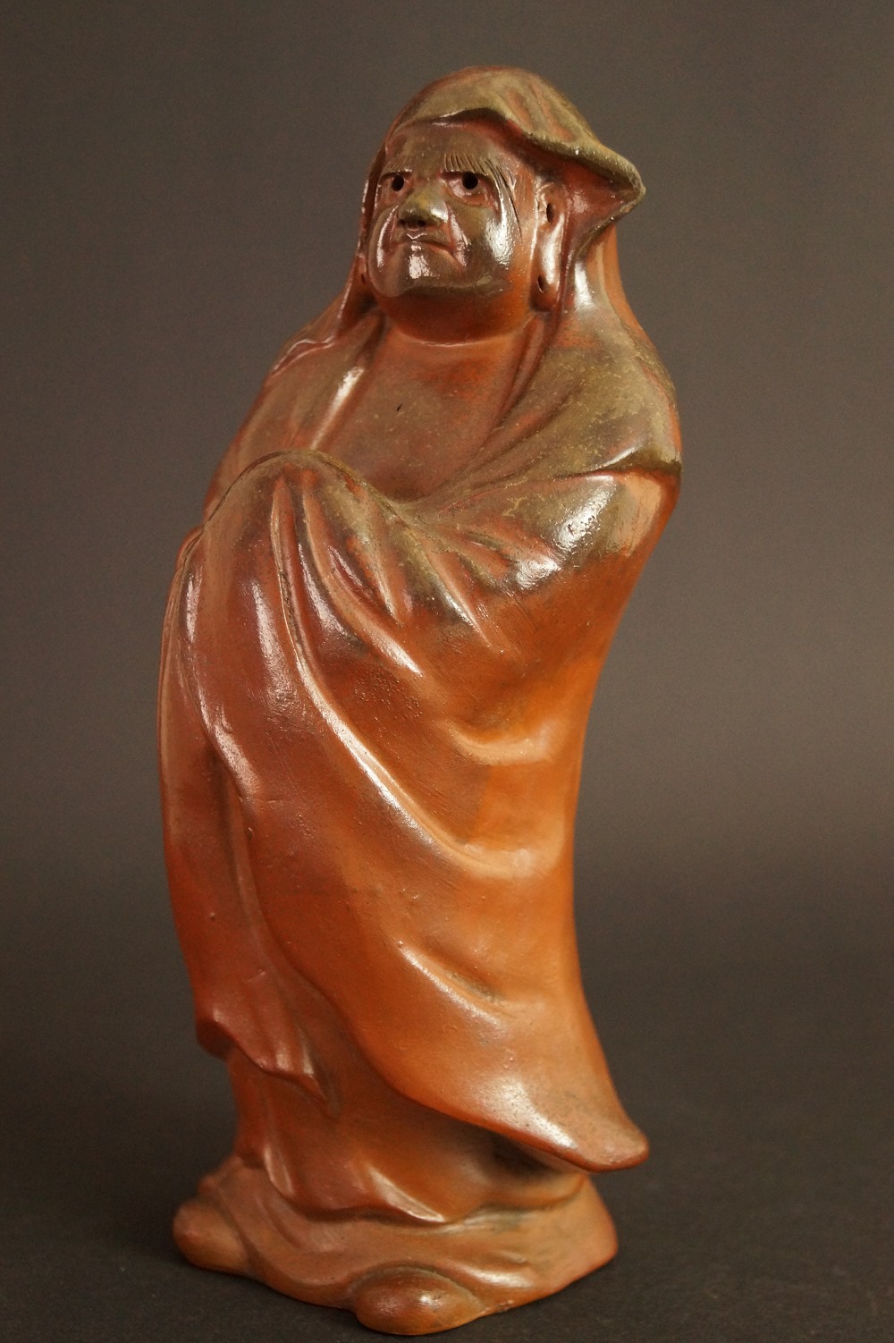 Bodhidharma Daruma Figure Made of Bizen Ware Side View 1