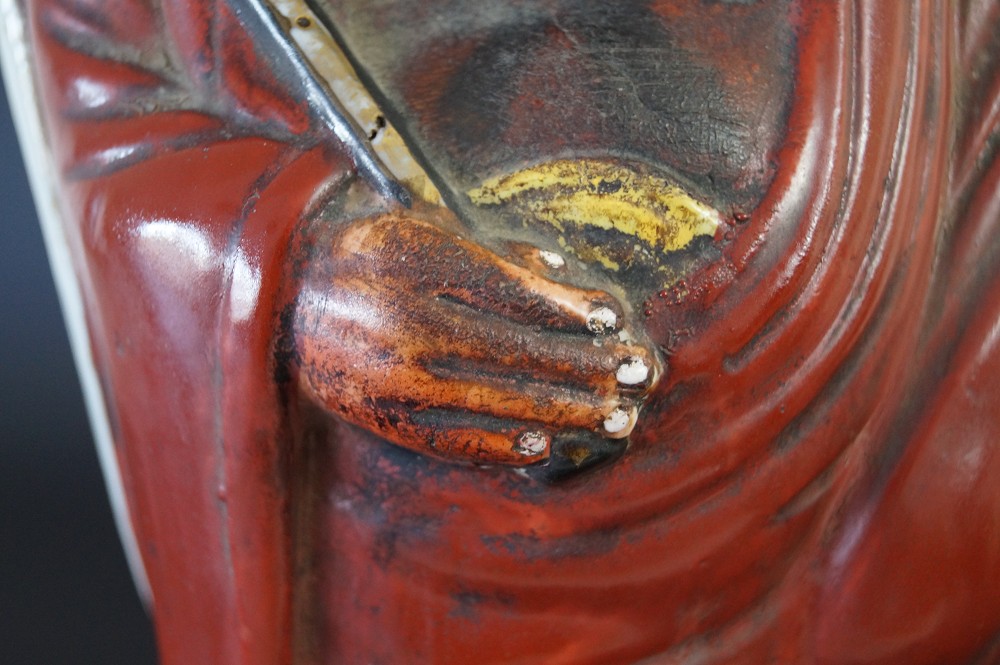 Daruma Figure Made of Kutani Porcelain Hand with Hossu Close-Up