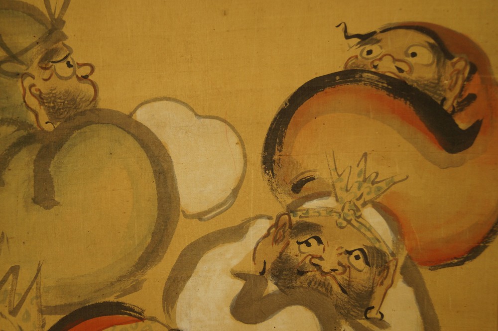 Bodhidharma Daruma motif close-up 3