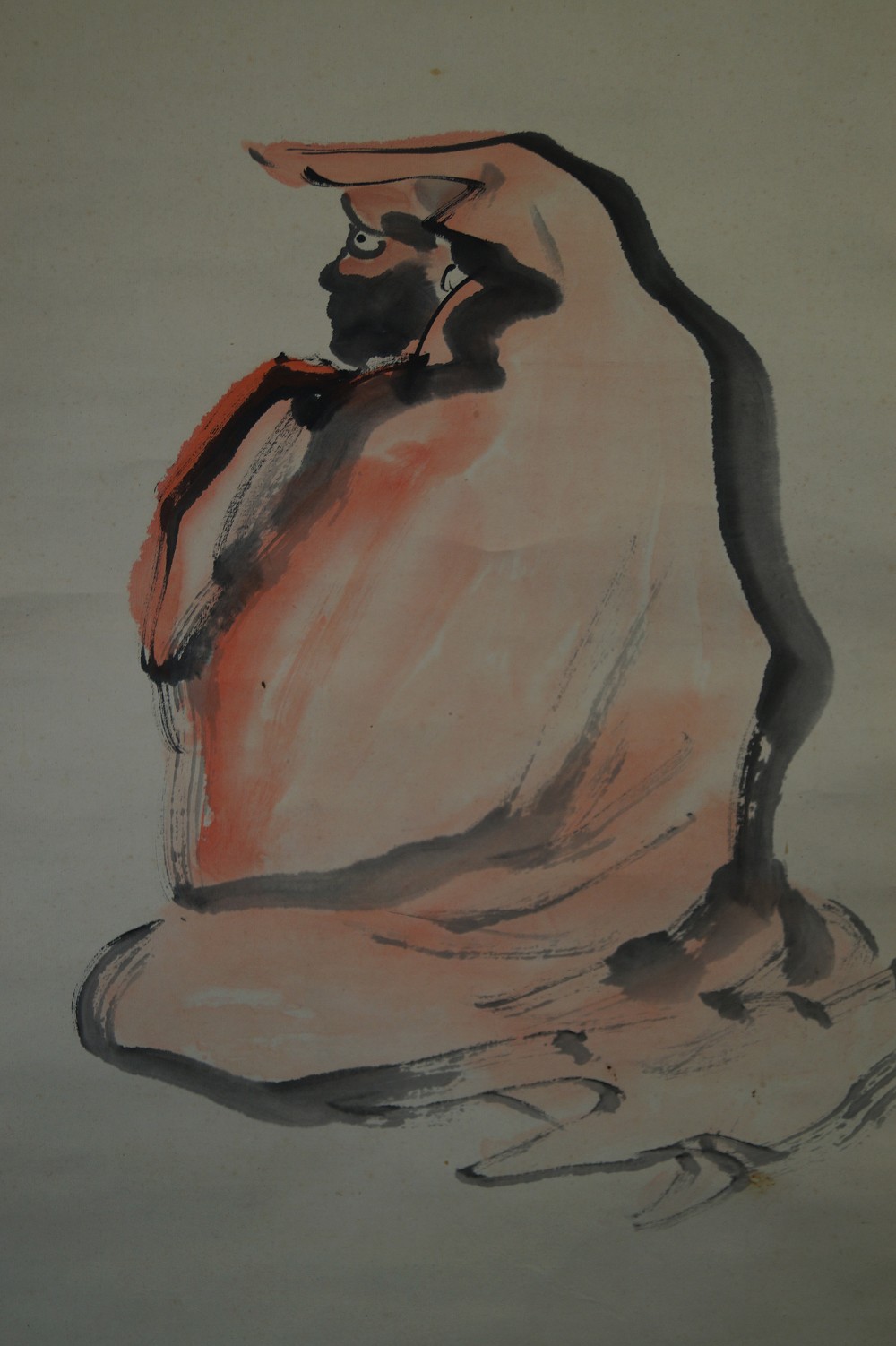 Bodhidharma Seated Figure in Profile Motif Close-Up 1