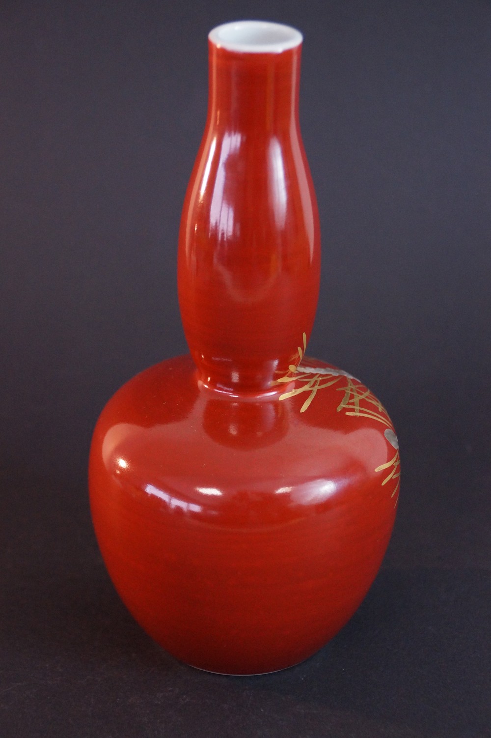 Kyo vase side view 2