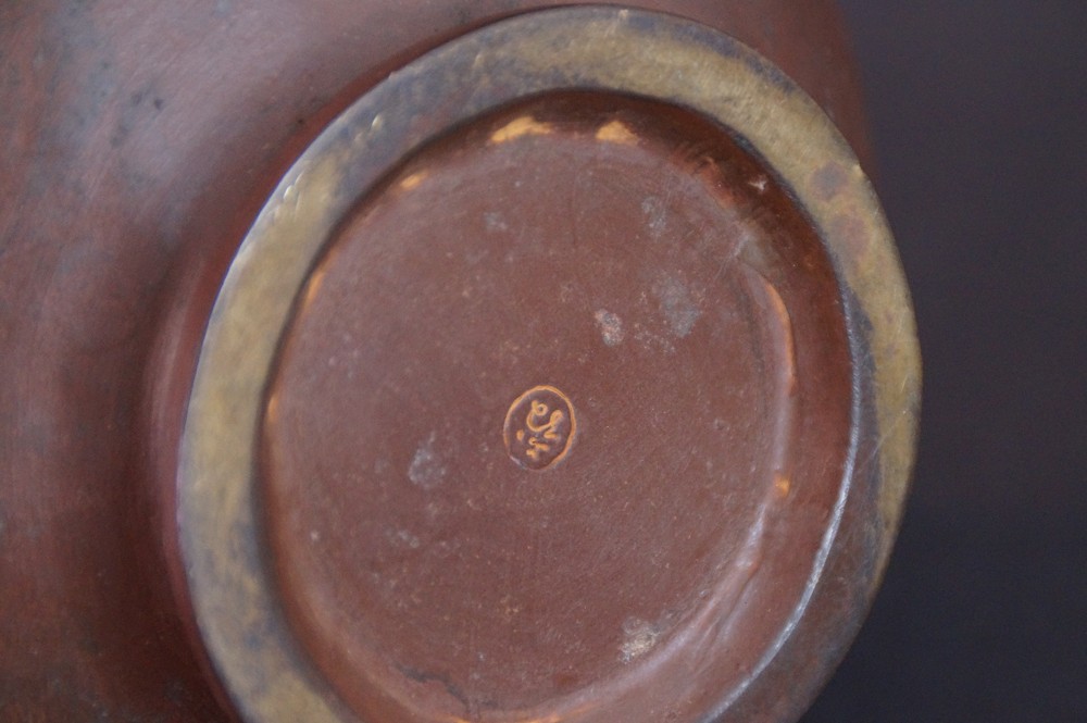 Vase Granatapfel von Yoshida Boden Nahaufnahme