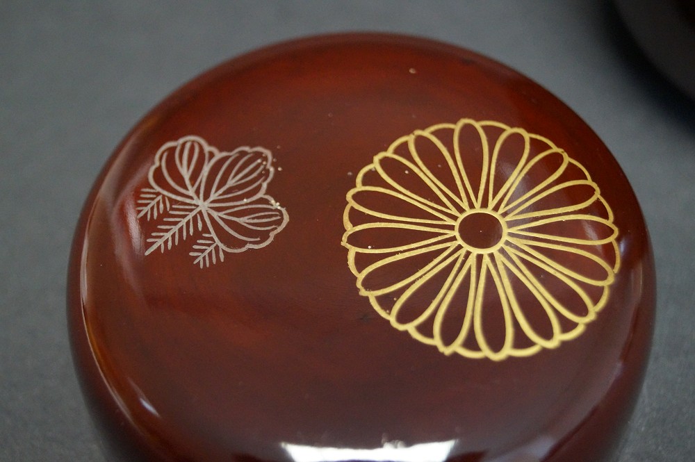 Makie Natsume Japanese Tea Container for the Tea Ceremony Motif Close-Up 3