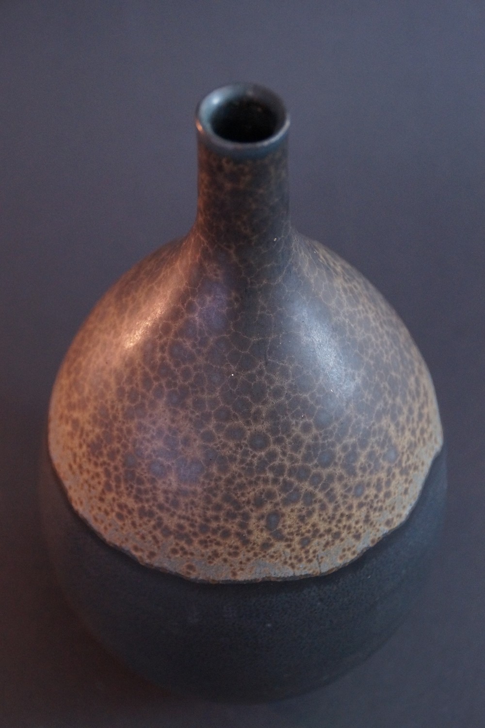 Kasama Vase by Koji Arata Neck View Close-Up 1