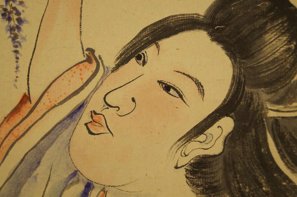 Lady Under Wisteria Blossoms Motif Close-Up 2