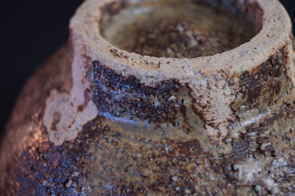 Seto tea bowl Chawan by Shohachi Taniguchi neck view close-up 2