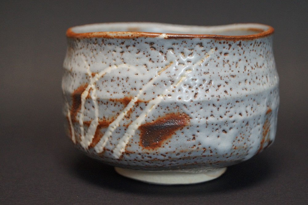 Tea Bowl Chawan Shino by Shuichi Sawada Front View