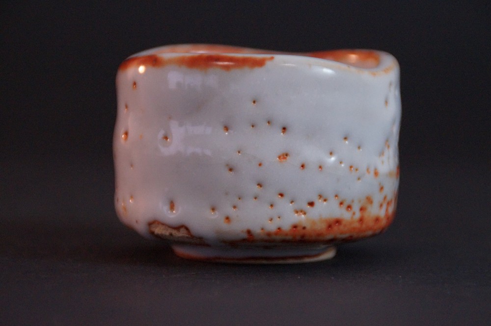 Shino Ware Sake Cup Guinomi by Sato Yasumoto Side View 1