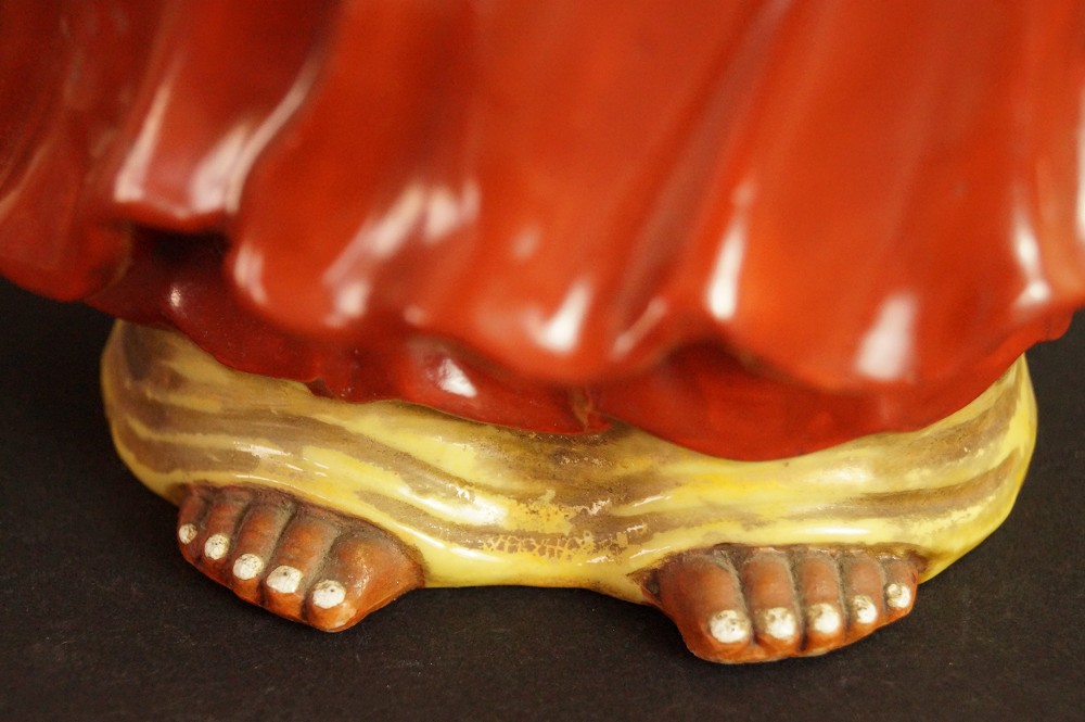 Bodhidharma Daruma Kutani Figure Foot Motif Close-Up
