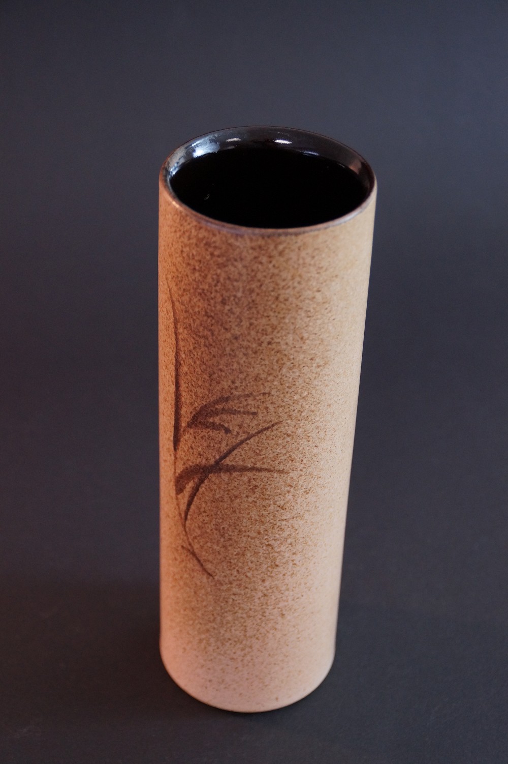 Vase by Seitoku Kawai Side View 3