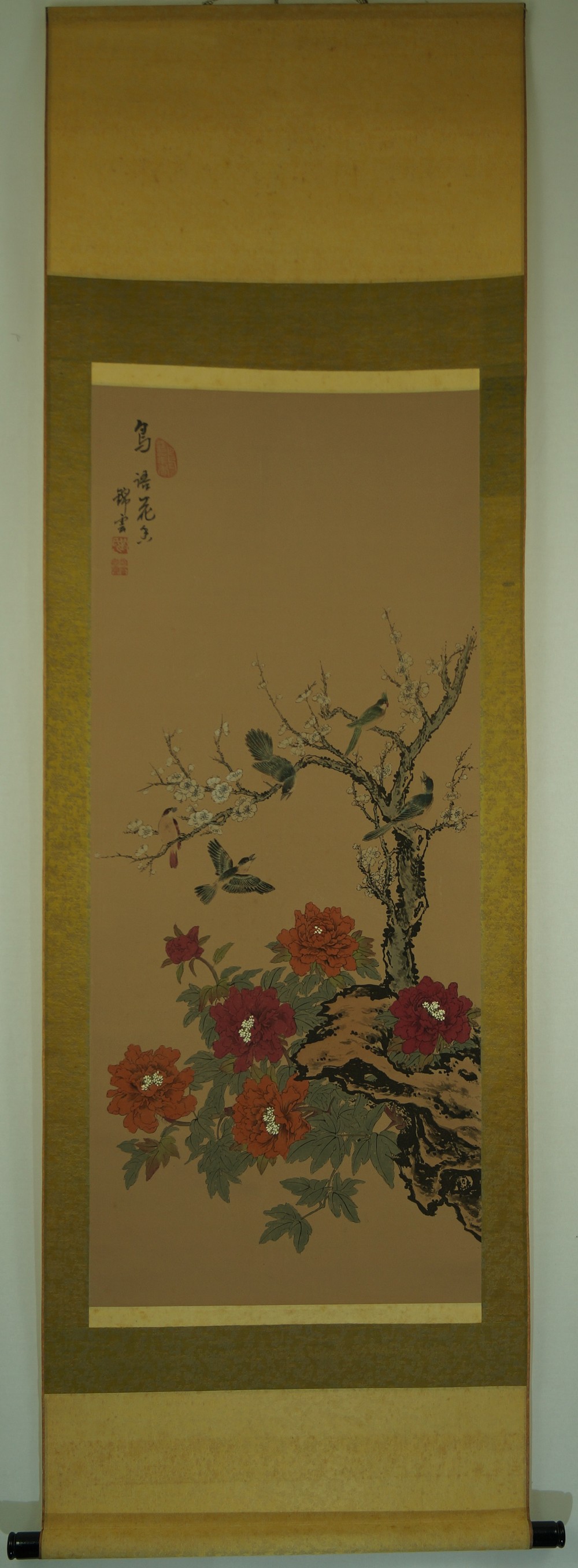 Kakemono peonies and sakura full view hanging scroll