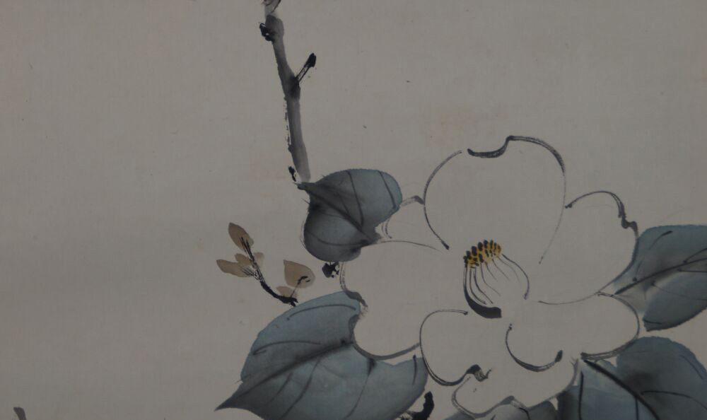 Kakemono by Araki Kanpō: songbird on a blossoming camellia branch, in dense color.