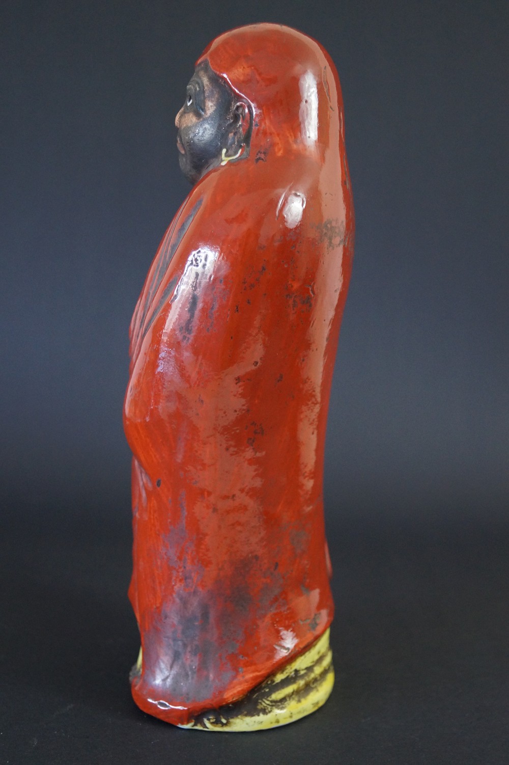 Bodhidharma Daruma Figure Made of Kutani Porcelain Side View 3