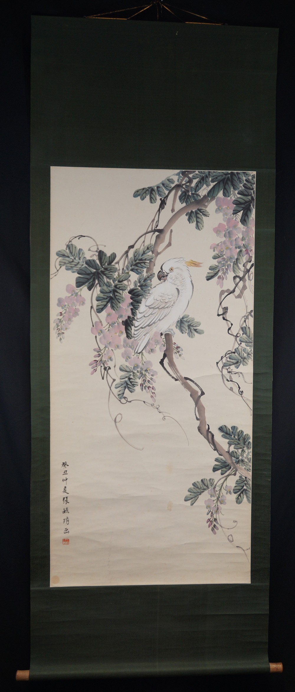 Cockatoo in Blooming Wisteria Kakemono by Cho Ikkyu Full View Hanging Scroll