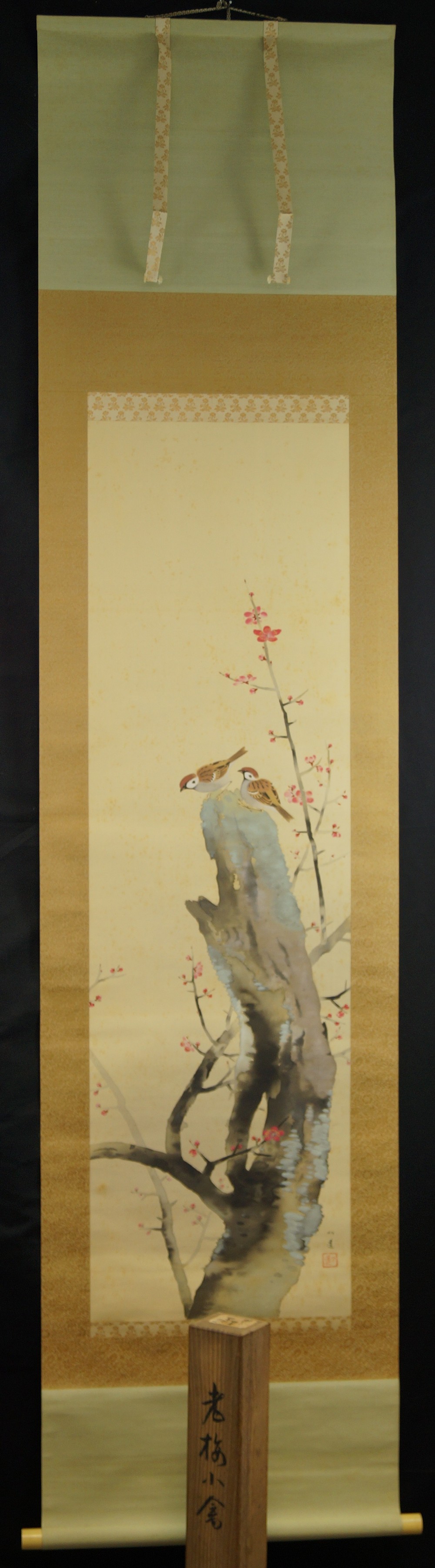 Spatzen und Pflaumenblüten - Japanisches Rollbild (Kakejiku, Kakemono)