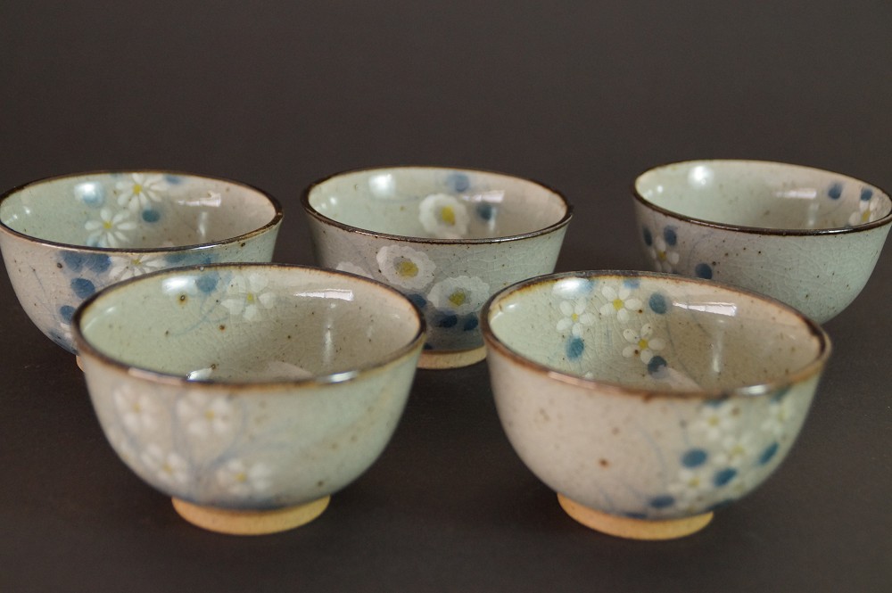 Set of five tea bowls made of Arita porcelain set front view