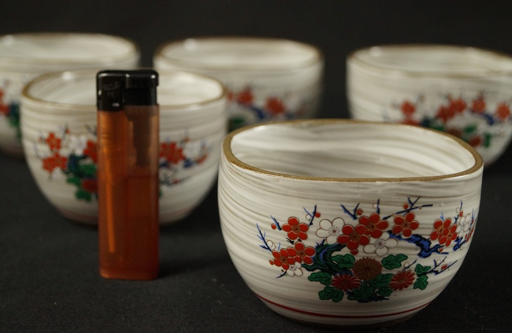 Kutani Tea Set Size Comparison