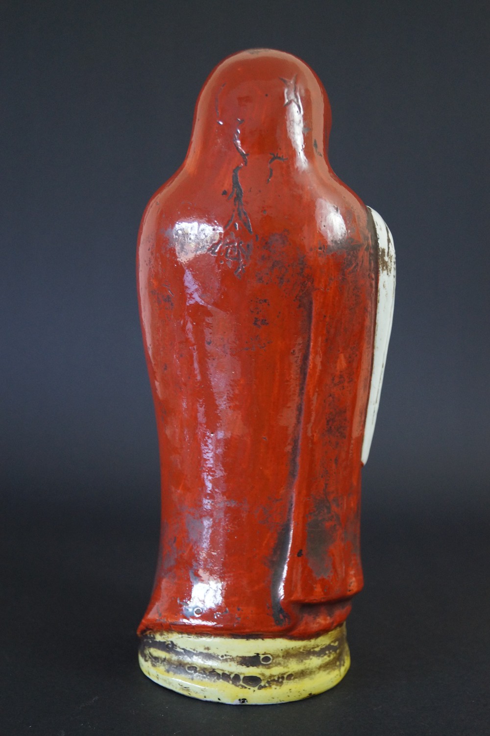 Bodhidharma Daruma Figure Made of Kutani Porcelain Back View