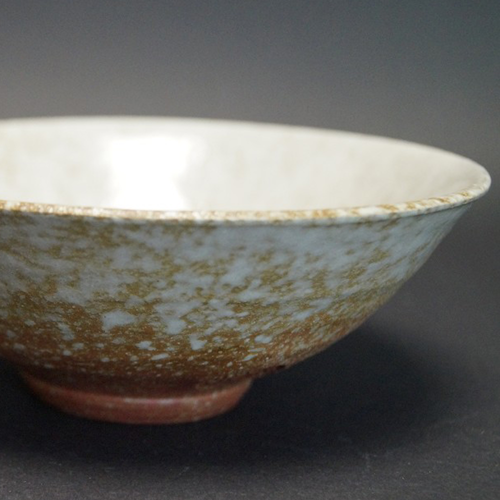 Handgetöpferte japanische Teeschale (Chawan) Hanganji Keramik