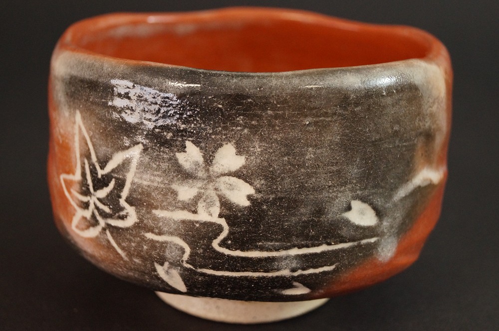 Chawan Side View with Maple Leaf and Blossoms