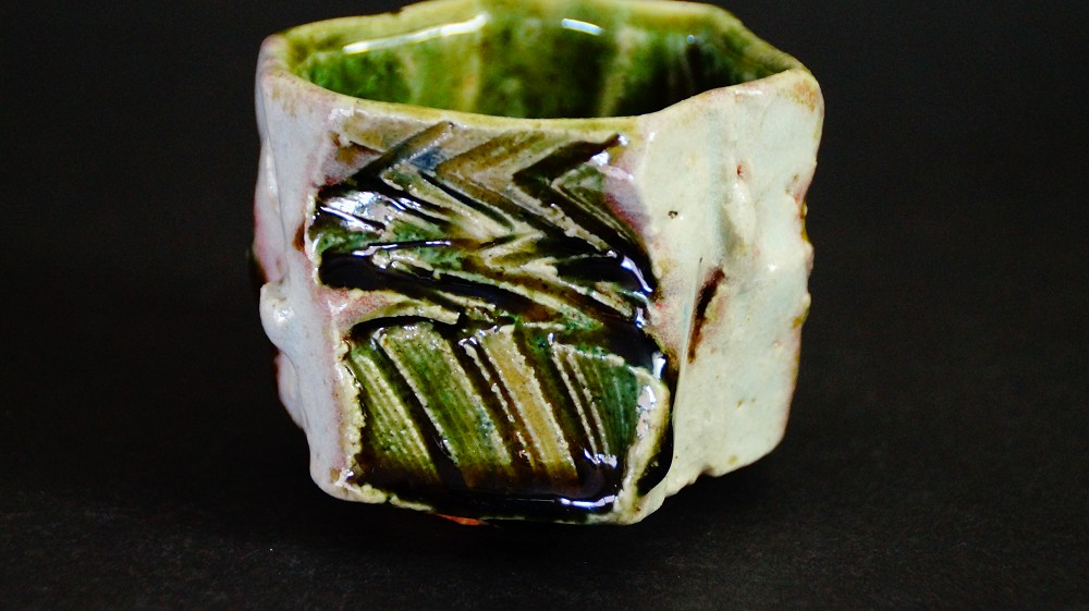 Further Side View of the Angular Guinomi with Green Oribe Glaze by Kawachi Hidetoshi