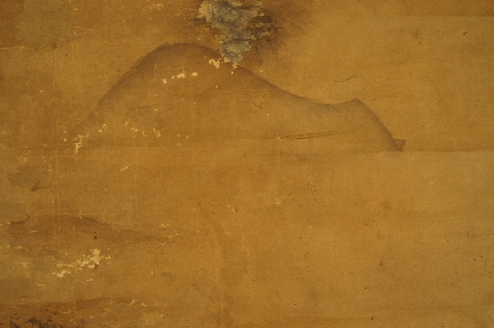Bergsilhouette und Wasserlinie Landschaft Nahaufnahme 2