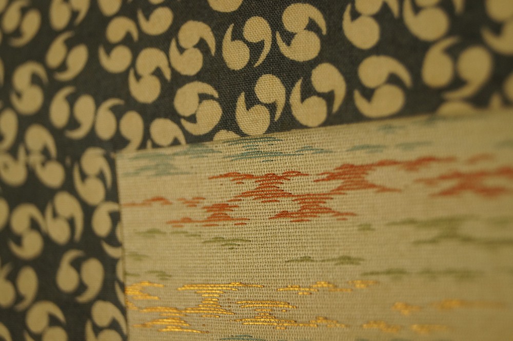 Sparrow Hanging Scroll Mounting Detail