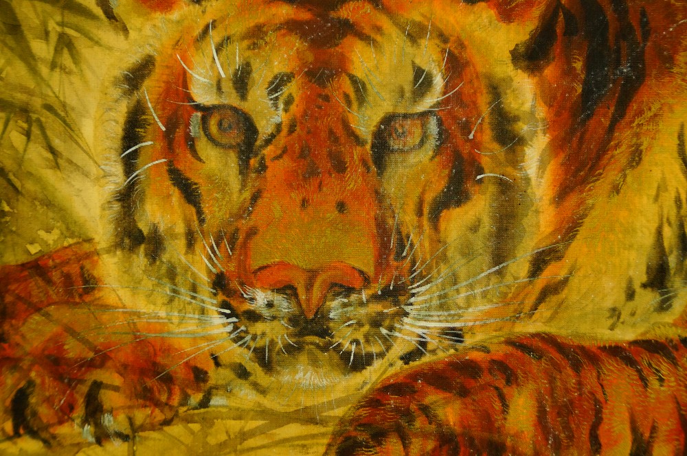 Tiger and Cub hanging scroll by Tamaoki Raiseki tiger motif close-up 3
