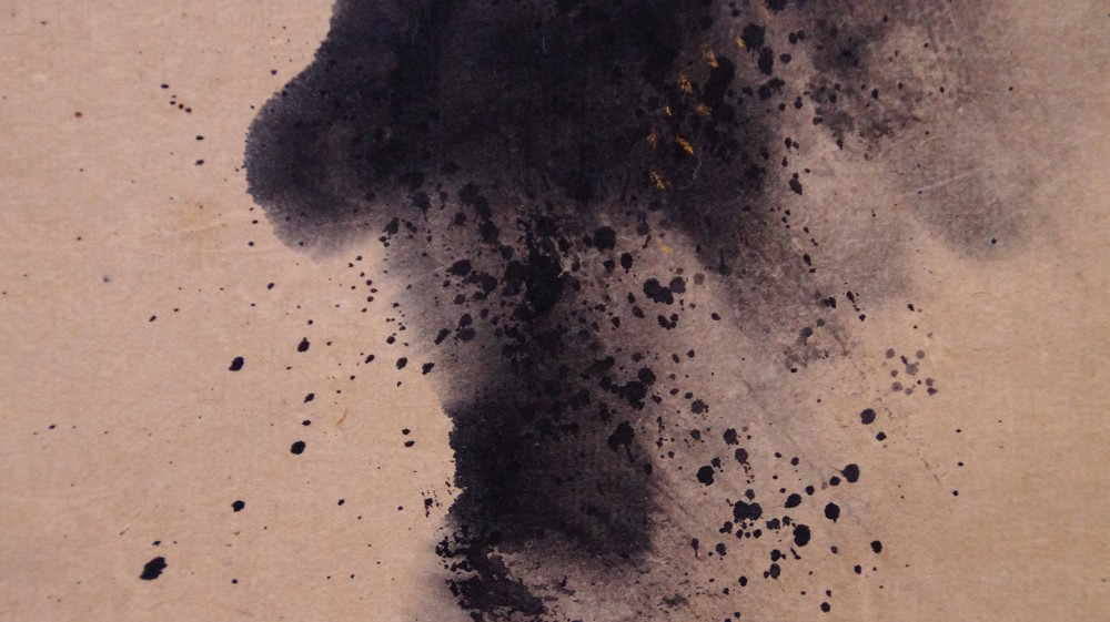 Close-up of the splashed ink clouds in the upper part of the hanging scroll