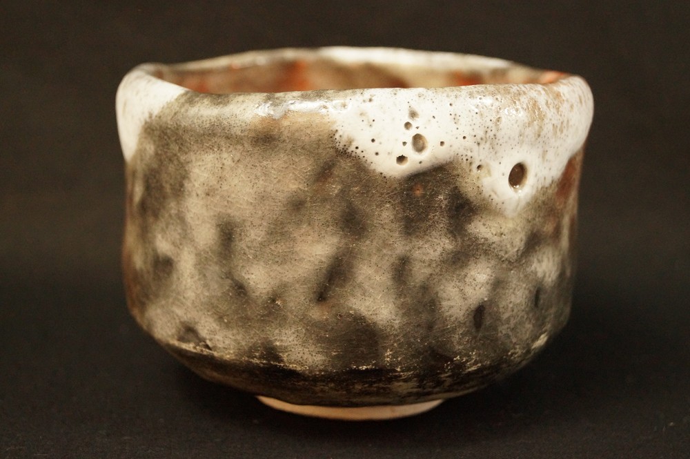 Raku-yaki Chawan by Jiho Ueyama front view