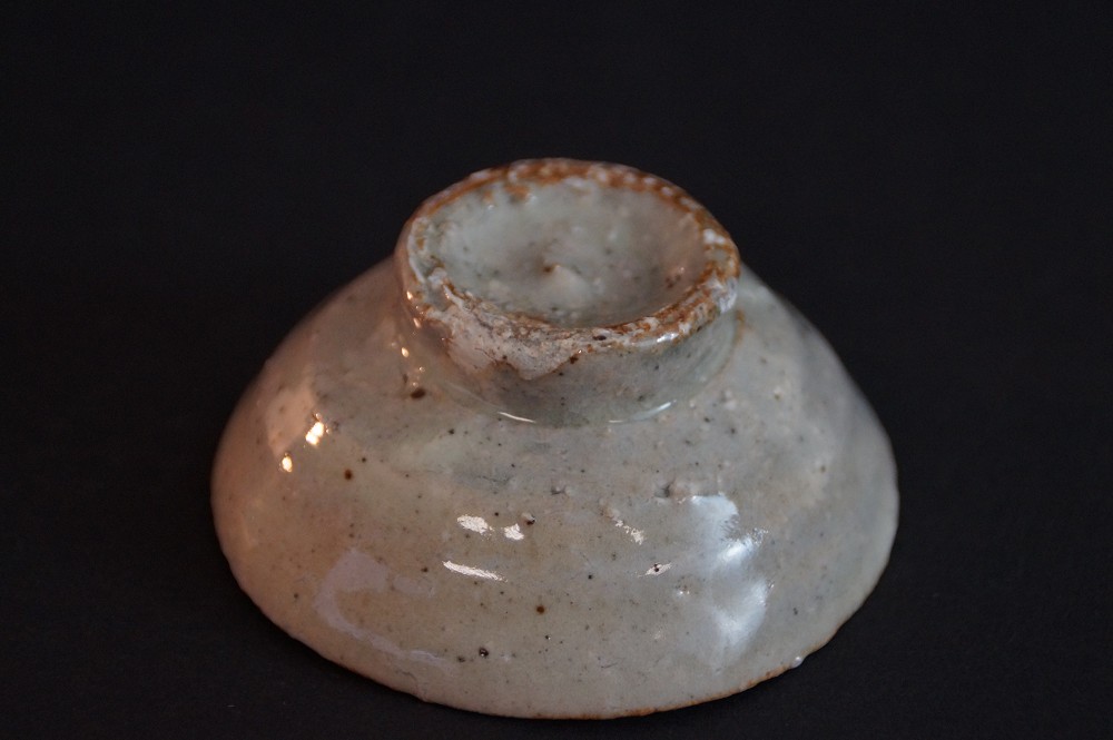 Guinomi by Mikio Osako Base Close-Up