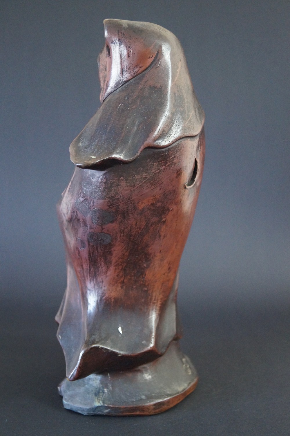 Bodhidharma Daruma Figure Made of Bizen Ware Side View 2