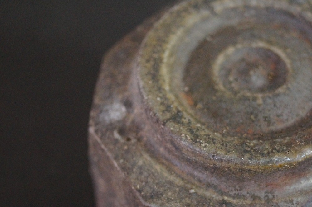 Bizen Guinomi by Namba Sojo Base Close-Up 2